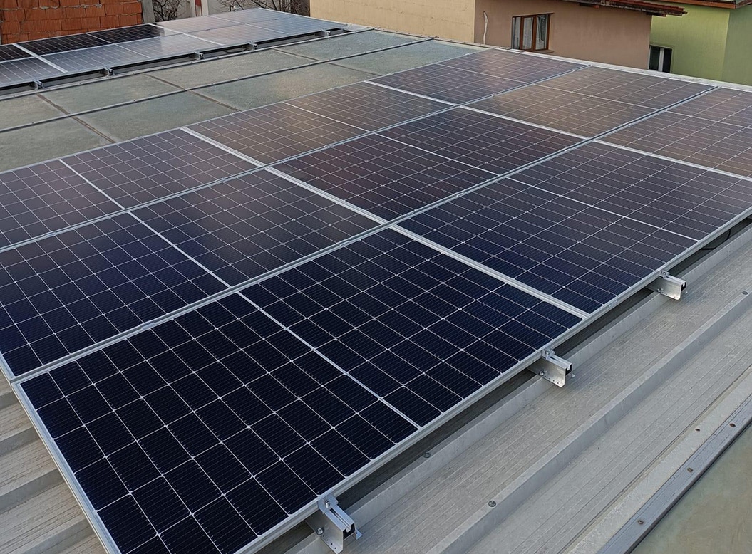 București 7,29 kW, 18 panouri Canadian Solar 405 Wp