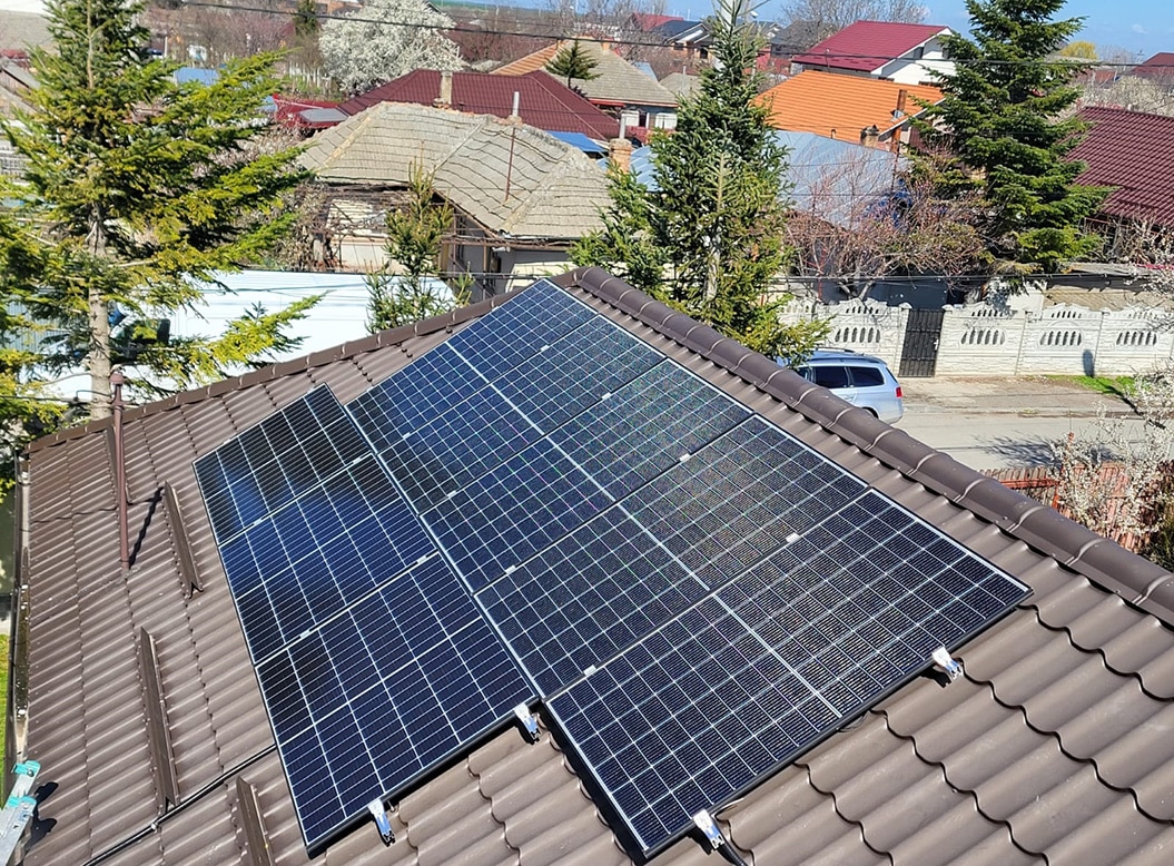 Fetești 6,46 kW, 16 panouri Canadian Solar 405 Wp