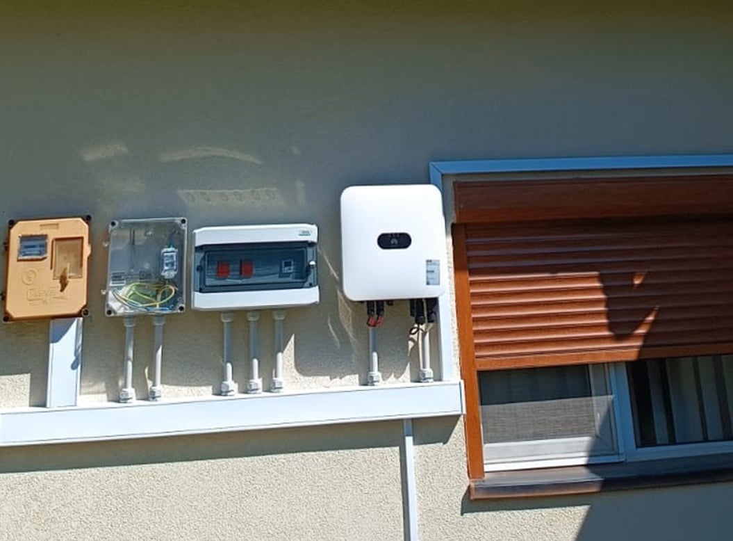 Fetești 6,46 kW, 16 panouri Canadian Solar 405 Wp