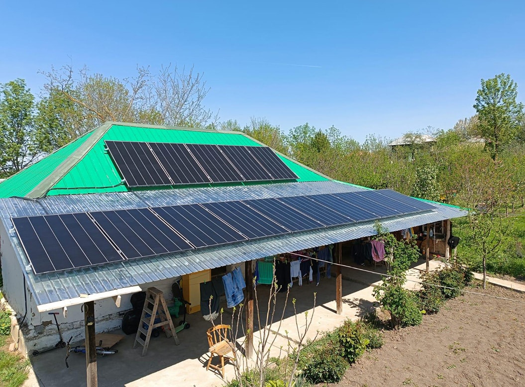 Teleorman 6,22 kW, 15 panouri Hyundai 415 Wp