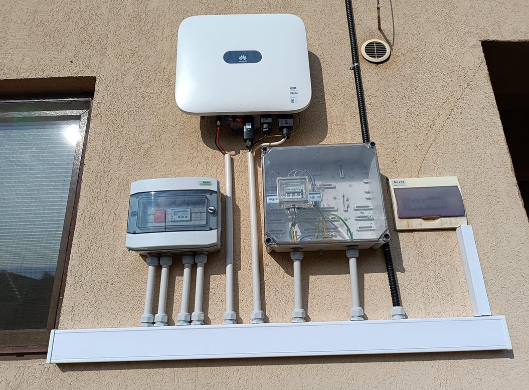 Tunari 4,86 kW, 12 panouri Canadian Solar 405 Wp